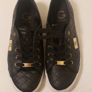 Guess Sneakers
